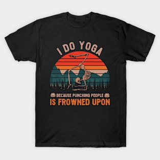 Skeleton yoga  vintage T-Shirt